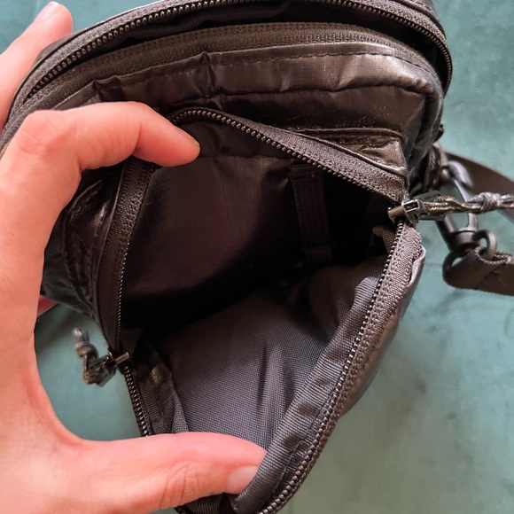 Black Supreme Side Bag - Picture 3 of 7